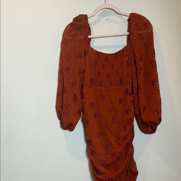 Astr Red Long Sleeve Ruched Dress - Picture 5 of 5